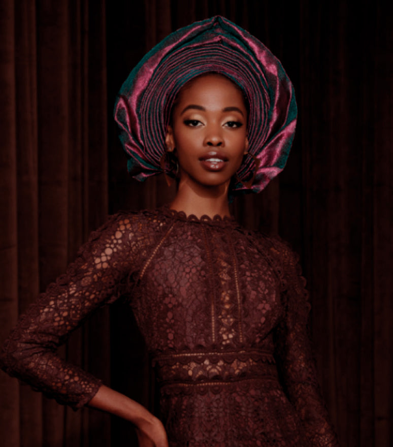 Angelina Swan gele collection