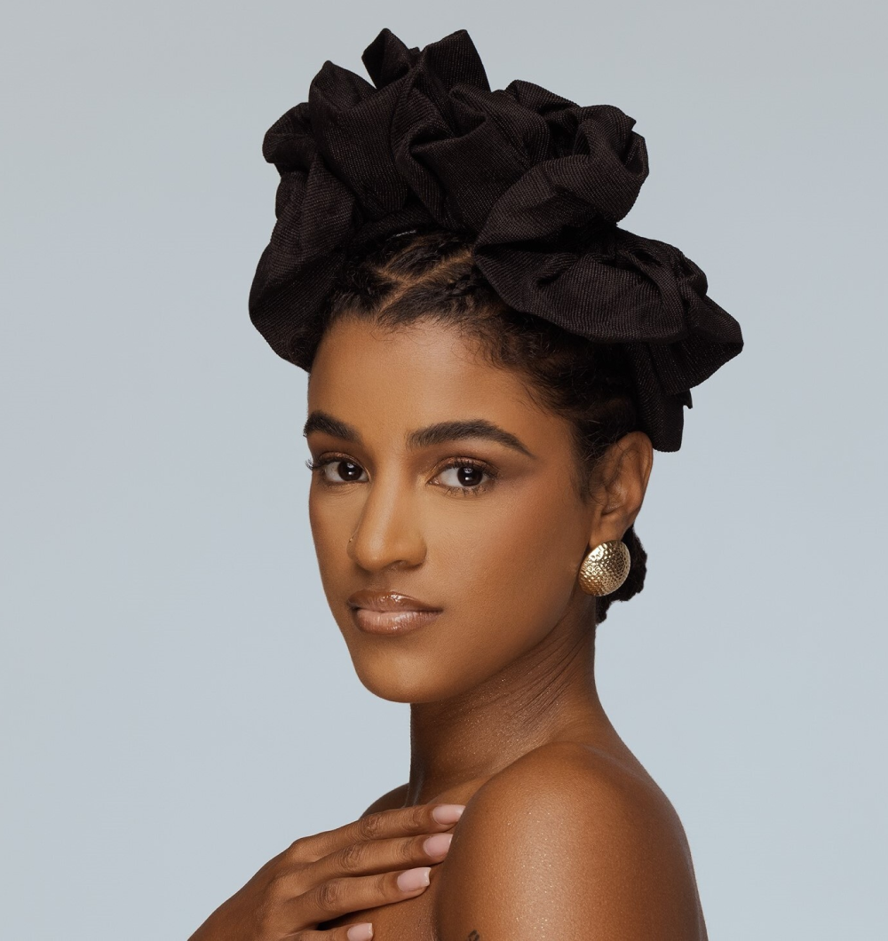 Angelina Swann-Flower prestyled gele