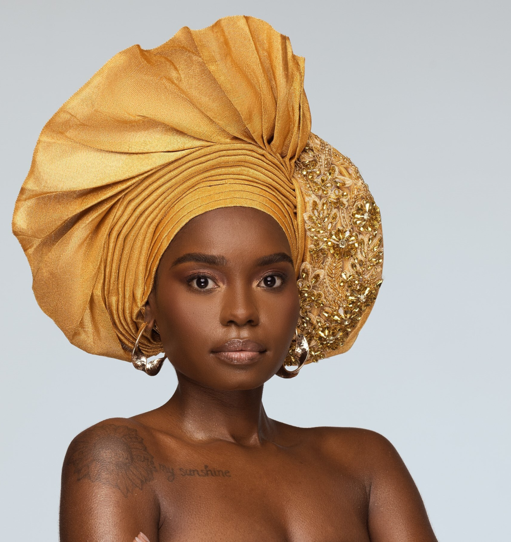 Angelina Swann-Yellow crystal gele
