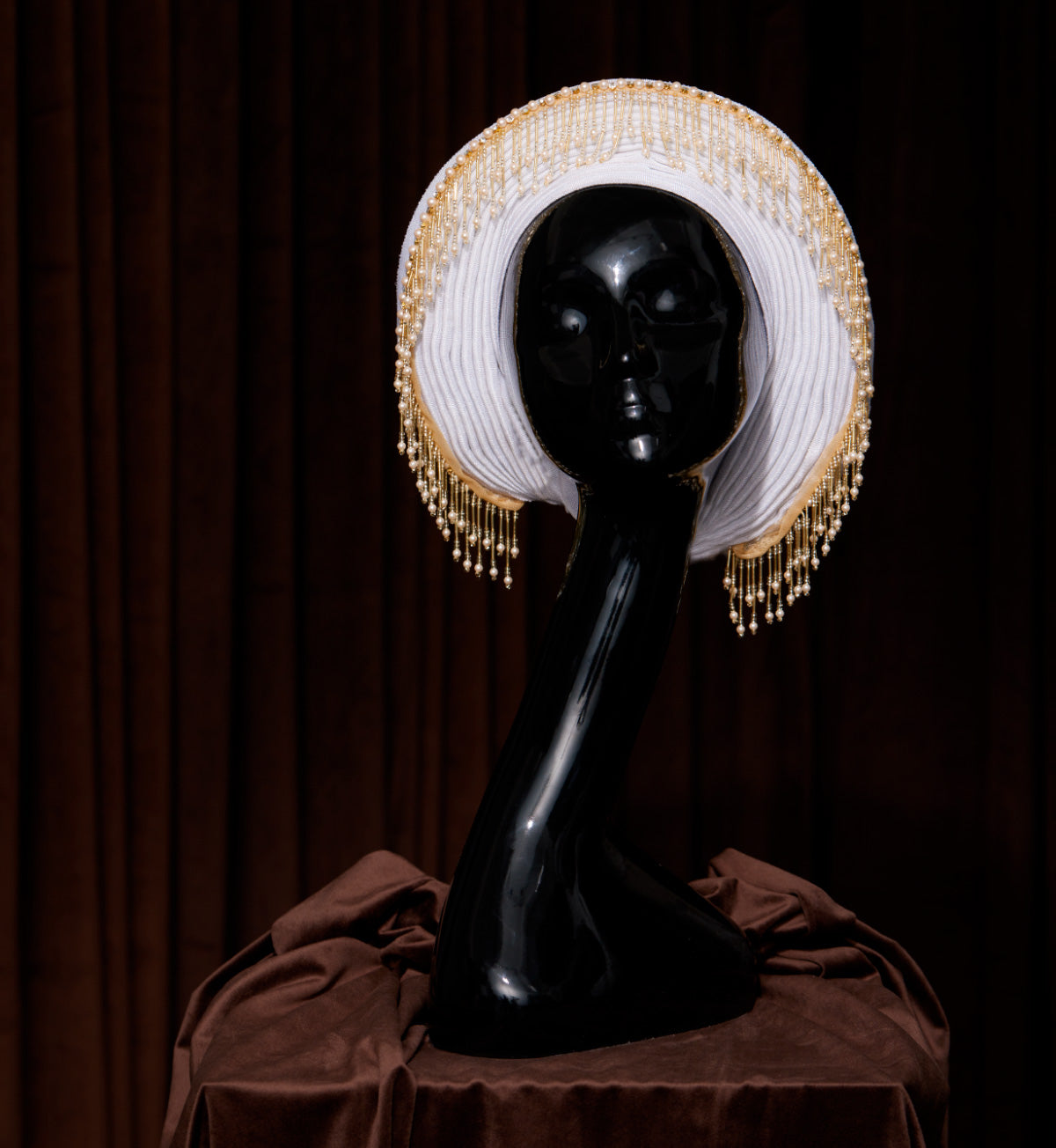 African gele with pearl